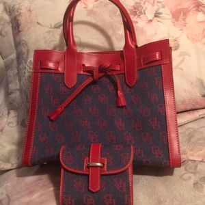 Dooney&Bourke Bag